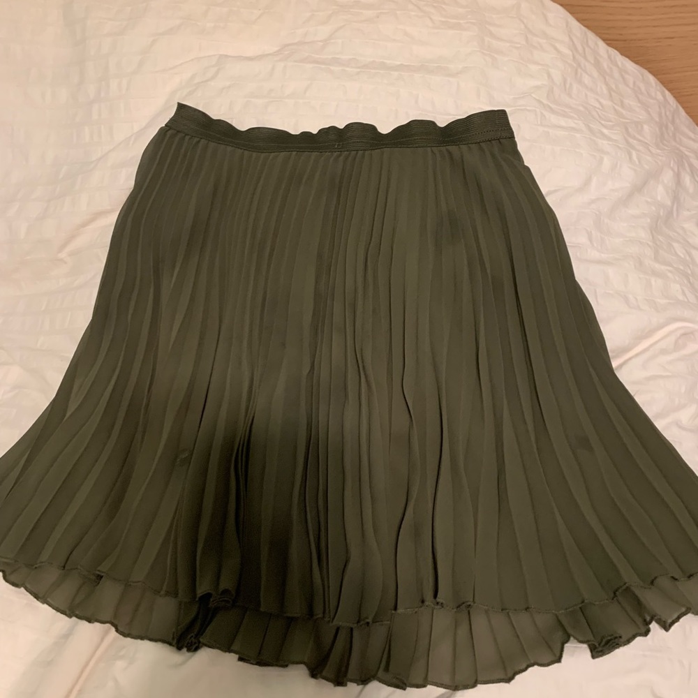 Olive green Hollister skirt